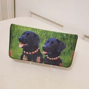 Cute wallet snap close